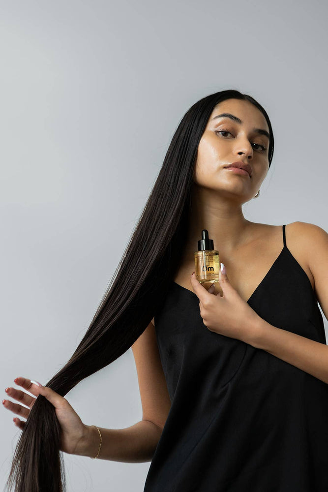 Om - Hibiscus + Daikon Seed Protective Hair Oil