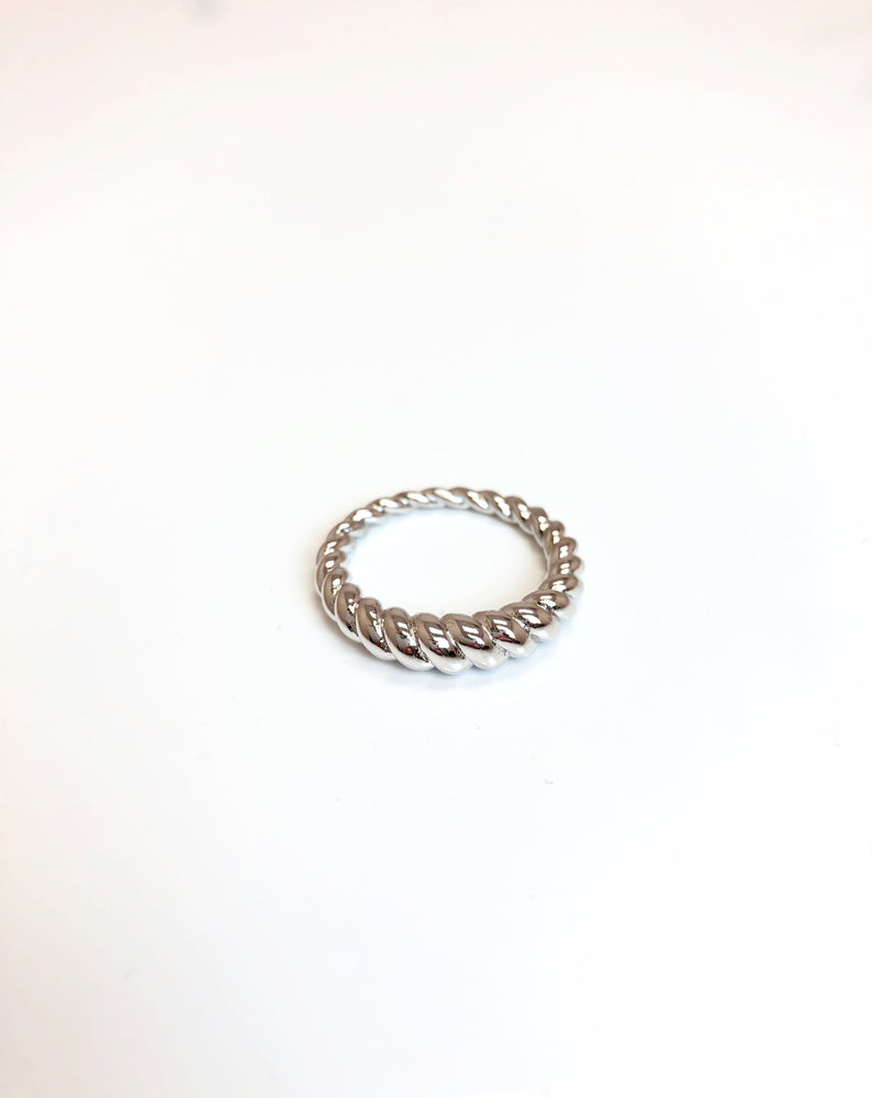 Dome Twist Ring